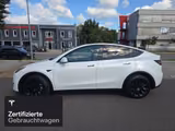 Tesla Model Y Long Range AWD - Tesla Gebrauchtwagen in Berlin