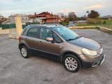Fiat Sedici 1.6 16V 4x4 Dynamic - Fiat Sedici Dynamic mit Benzin-Antrieb