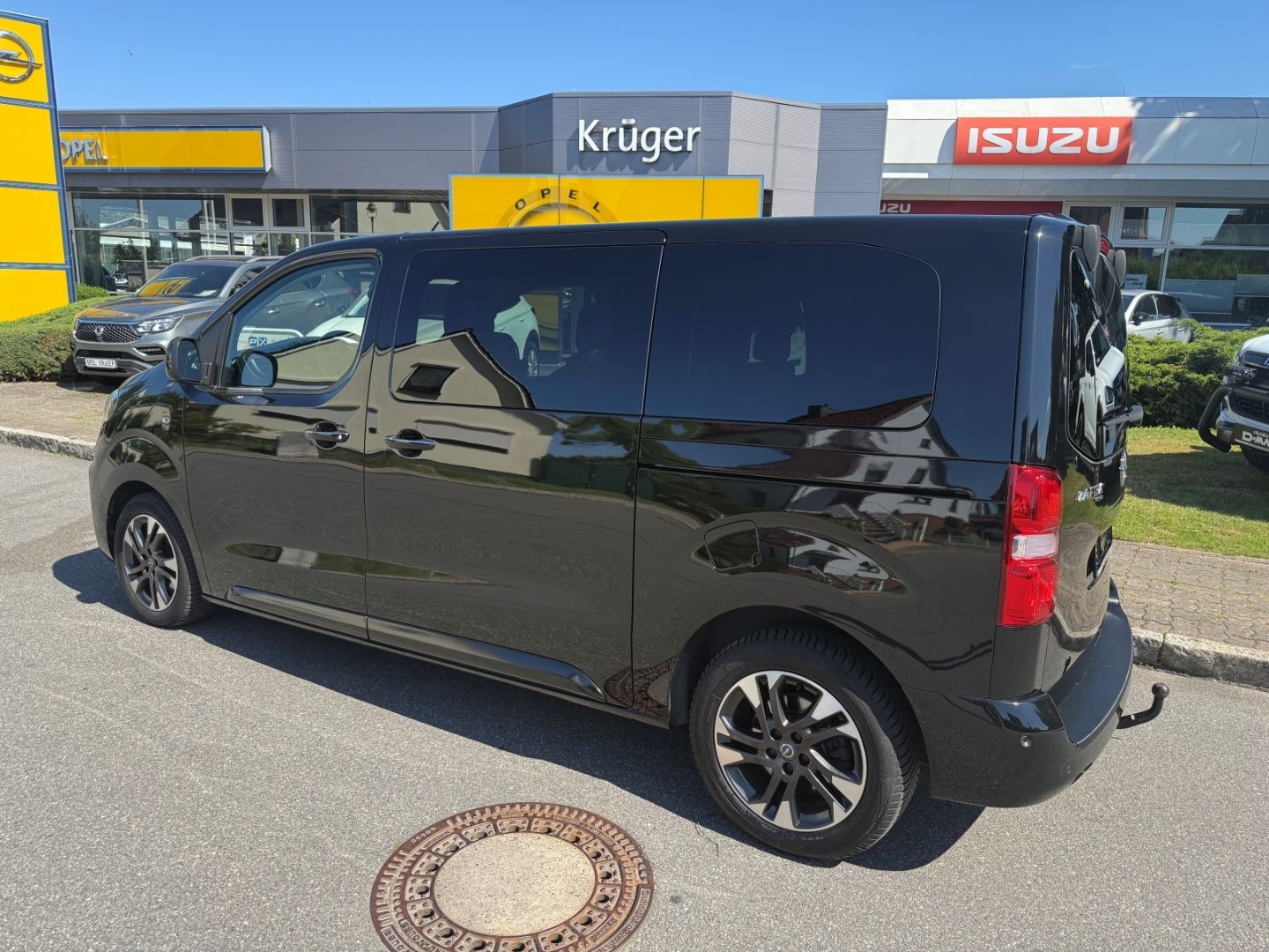 Fahrzeugabbildung Opel Zafira Life Elegance M 2.0 8-Sitzer+Pano+AHK