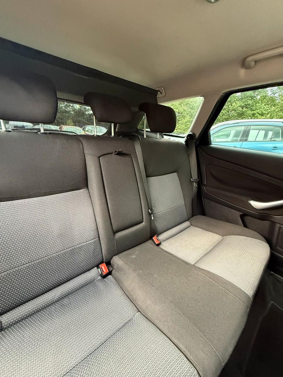 Ford Mondeo 2009 — photo 15