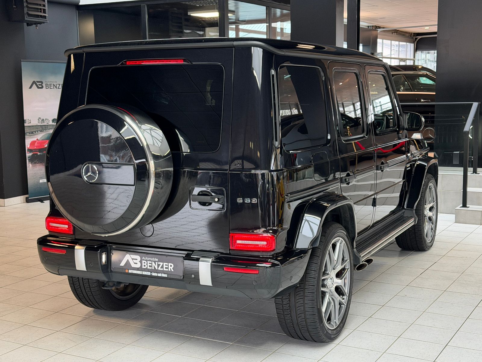 Fahrzeugabbildung Mercedes-Benz G 63 AMG/SUPERIOR/MASSAGE/MANUFAKTUR/