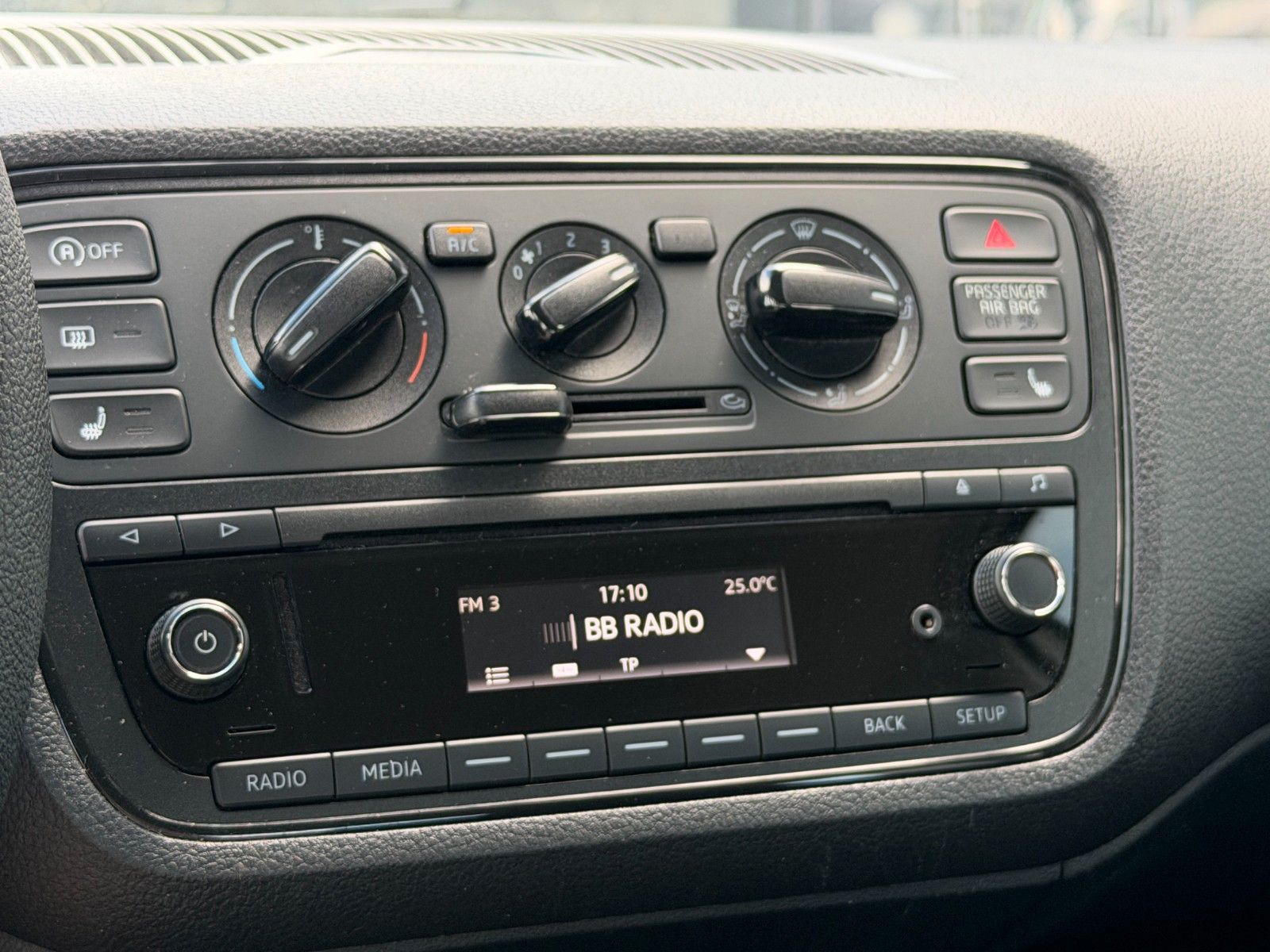 Fahrzeugabbildung SKODA Citigo 1.0 Active *Klima*Sitzhzg*Allwetter*DAB*