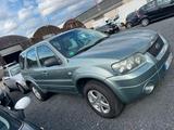 Ford Maverick 3,0 l V6 Autom. Limited 4x4 AHK - Ford Maverick mit Benzin-Antrieb: Automatik