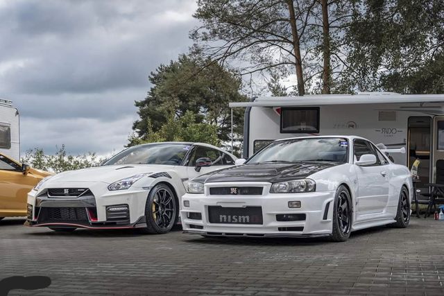 Nissan Skyline GTR R34 V-SPEC GERMAN REGISTRATION