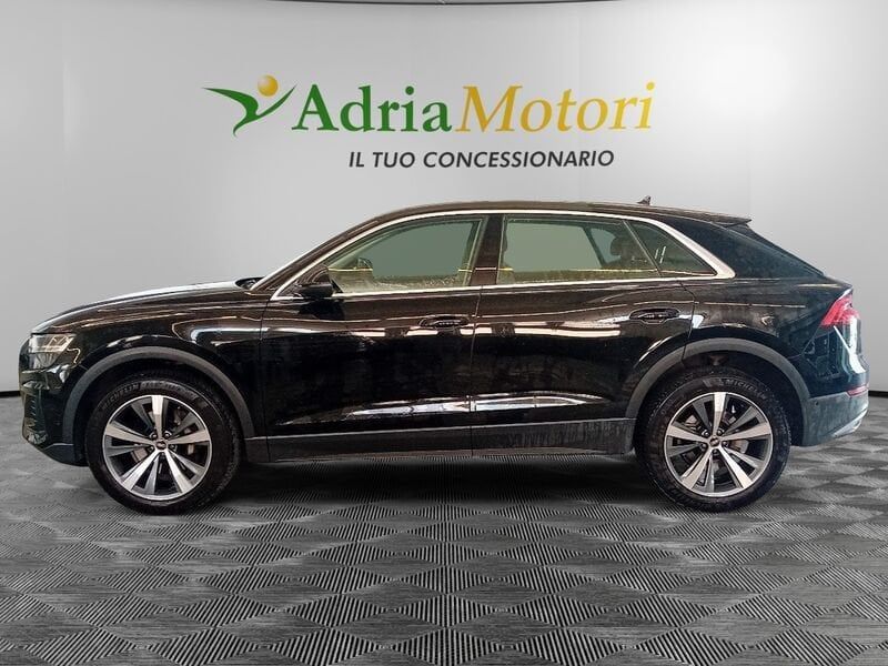 Audi Q8 45 TDI 170kW quattro tiptronic imagem 2