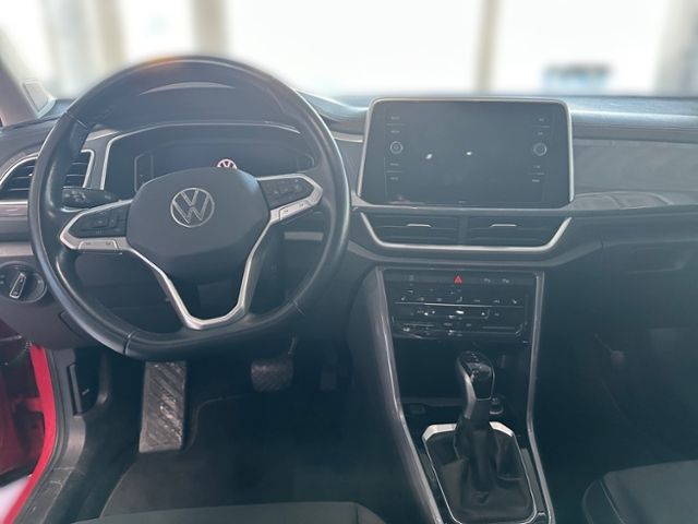 Fahrzeugabbildung Volkswagen T-ROC Style 1.5 TSI DSG LED PLUS FAHRSCHULPEDALE