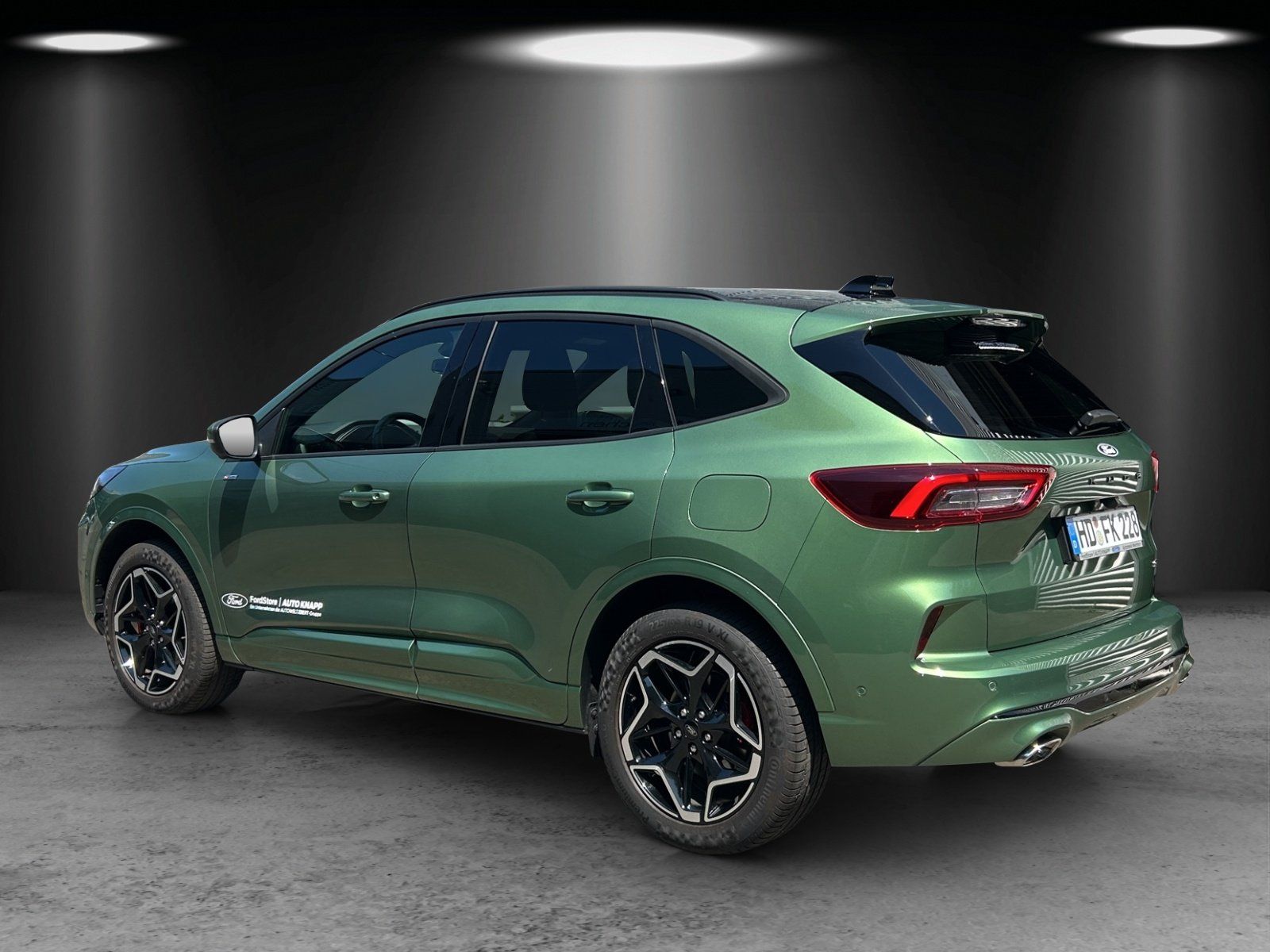 Fahrzeugabbildung Ford Kuga ST-Line X FHEV Allrad HUD El. Panodach Navi