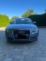 Andere Audi A4, Metallic Grau - Andere: Metallic
