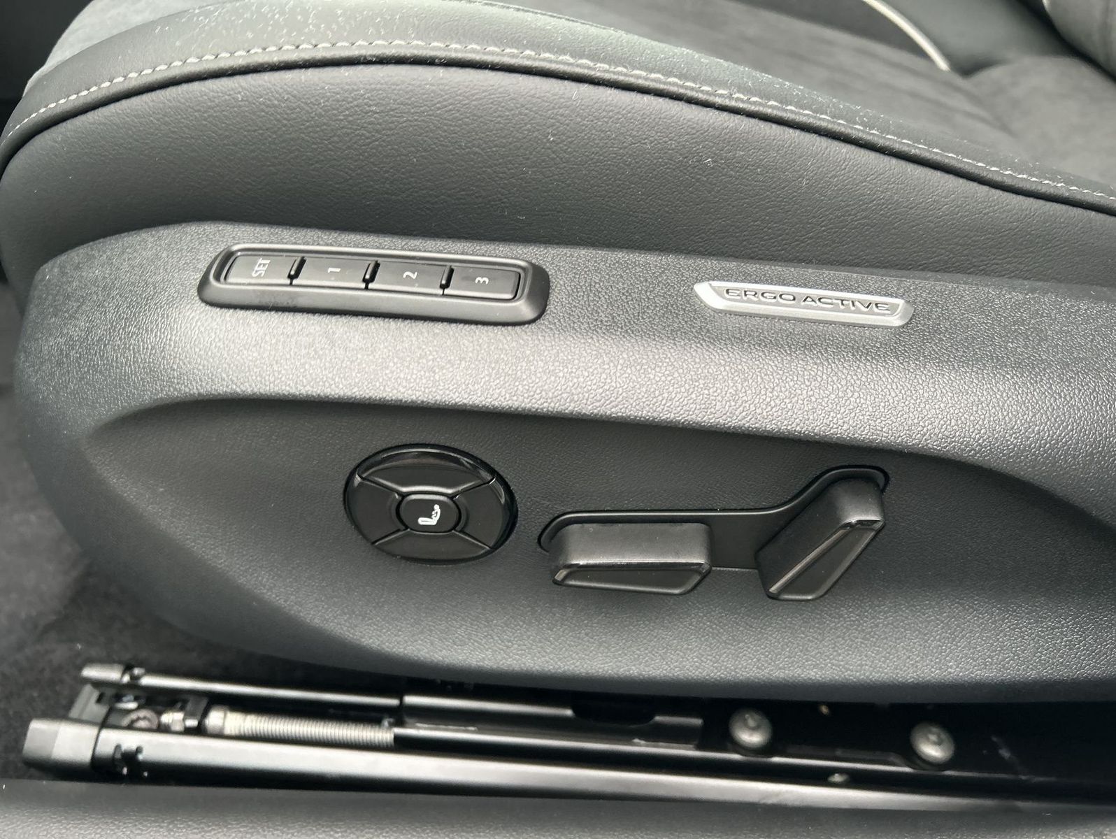 Volkswagen Passat - Bild 20