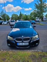 BMW E90 FACELIFT 330D - BMW 330: 330d E90