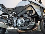 Suzuki GSX-S1000 - SUZUKI GSX S1000