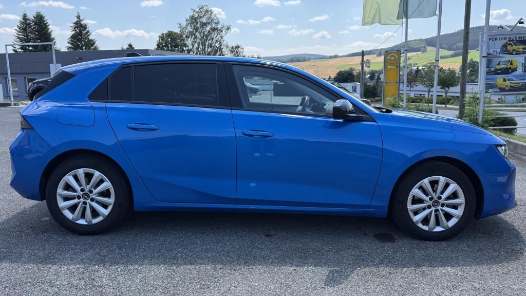 Autohaus Zimpel - Opel Astra Enjoy 1.2T Kamera+SHZ+LHZ+LED+Klimaautomat - Bild 4 Autohaus Zimpel - Opel Astra Enjoy 1.2T Kamera+SHZ+LHZ+LED+Klimaautomat - Bild 4