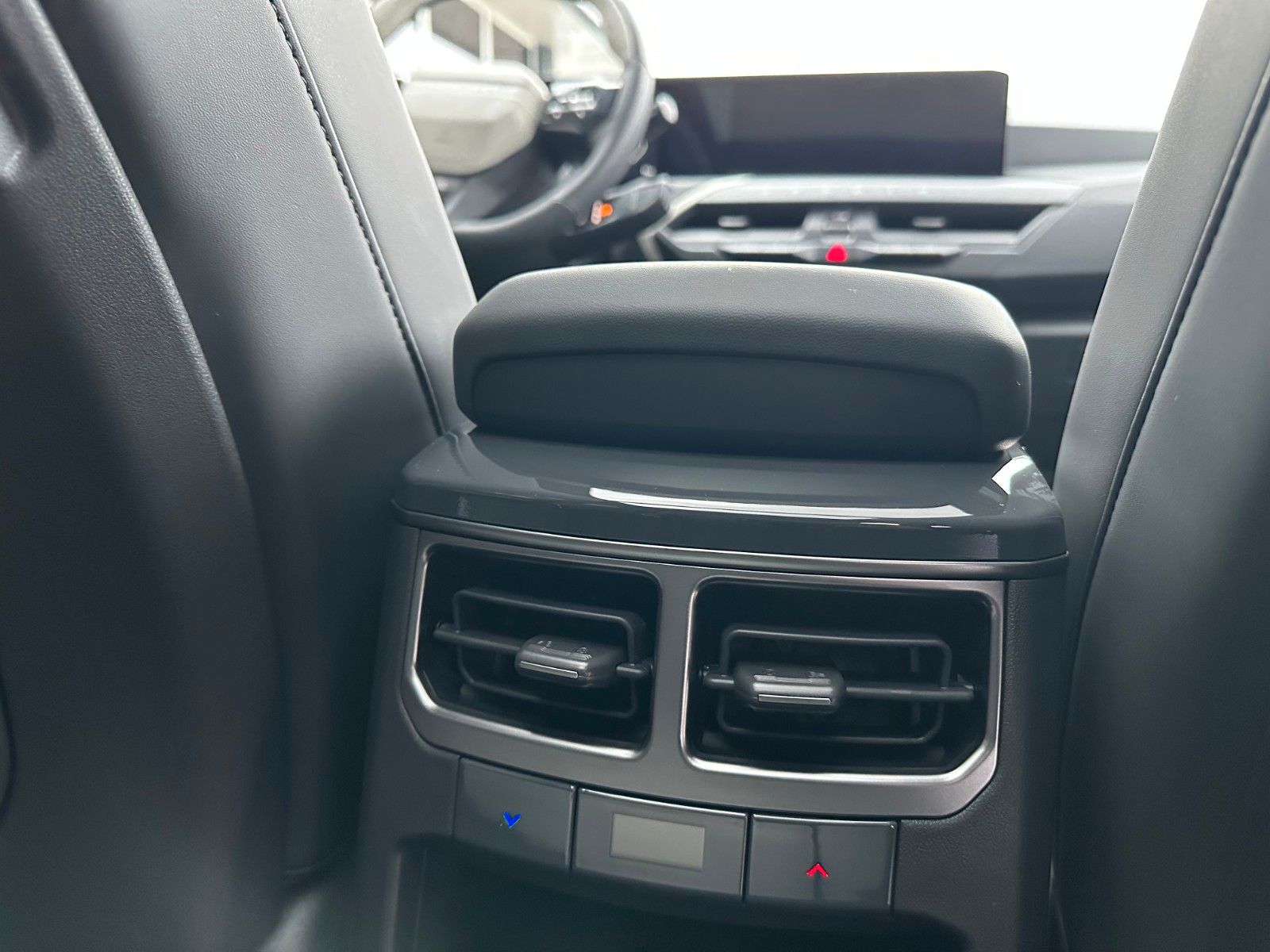 Fahrzeugabbildung Kia EV5 81,4 kWh GT-Line Launch Edition