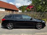 Ford Focus Turnier ST-Line´HYBRID*NAVI*KAMERA*PDC*LED - Ford Focus ST mit Hybrid-Antrieb (Benzin/Elektro)