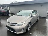 Toyota Auris Life 2,0-l-D-4D S/S - Toyota Auris: 2.0