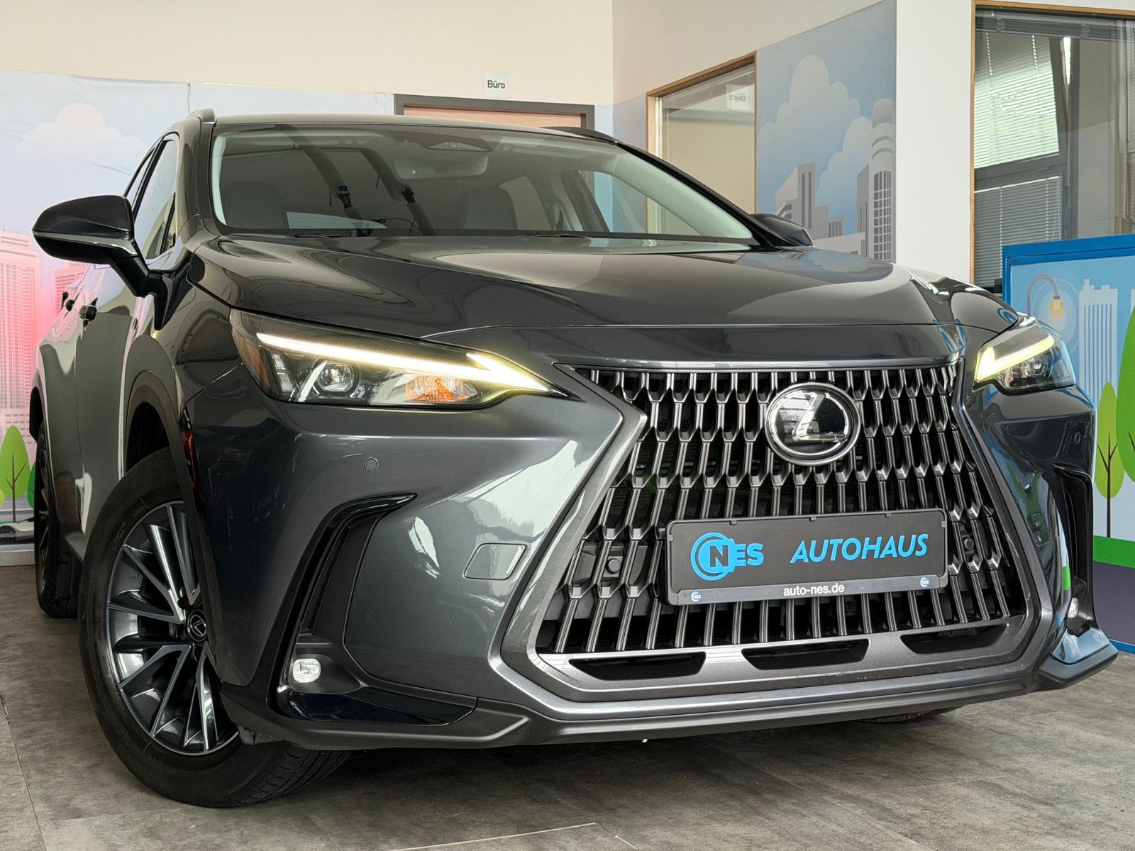 Lexus NX 350h*ACC*BUSINESS*KAM*LEDER*KEY*EL SITZE*LED* imagem 2