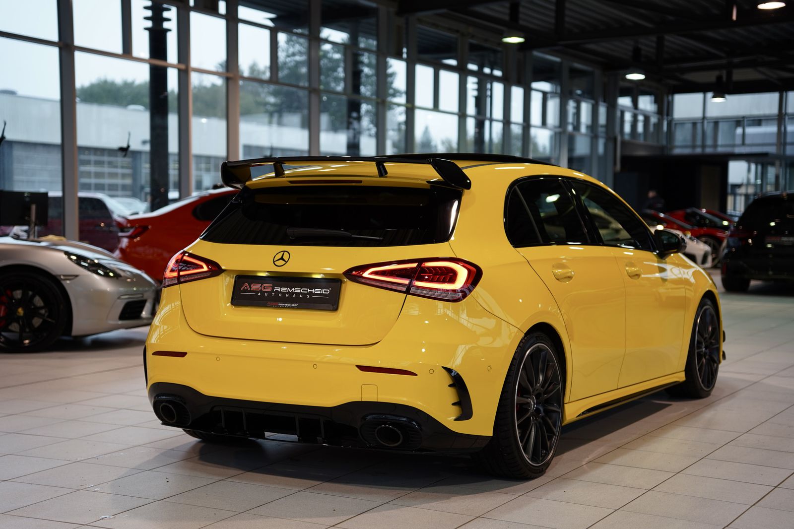 Mercedes Benz A 35 Amg Mercedes Benz A 35 Amg