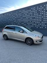 Ford Grand C-Max 2,0TDCi 110kW PowerShift Titaniu... - Ford Grand C-Max mit Diesel-Antrieb: Kleinbus, 2.0