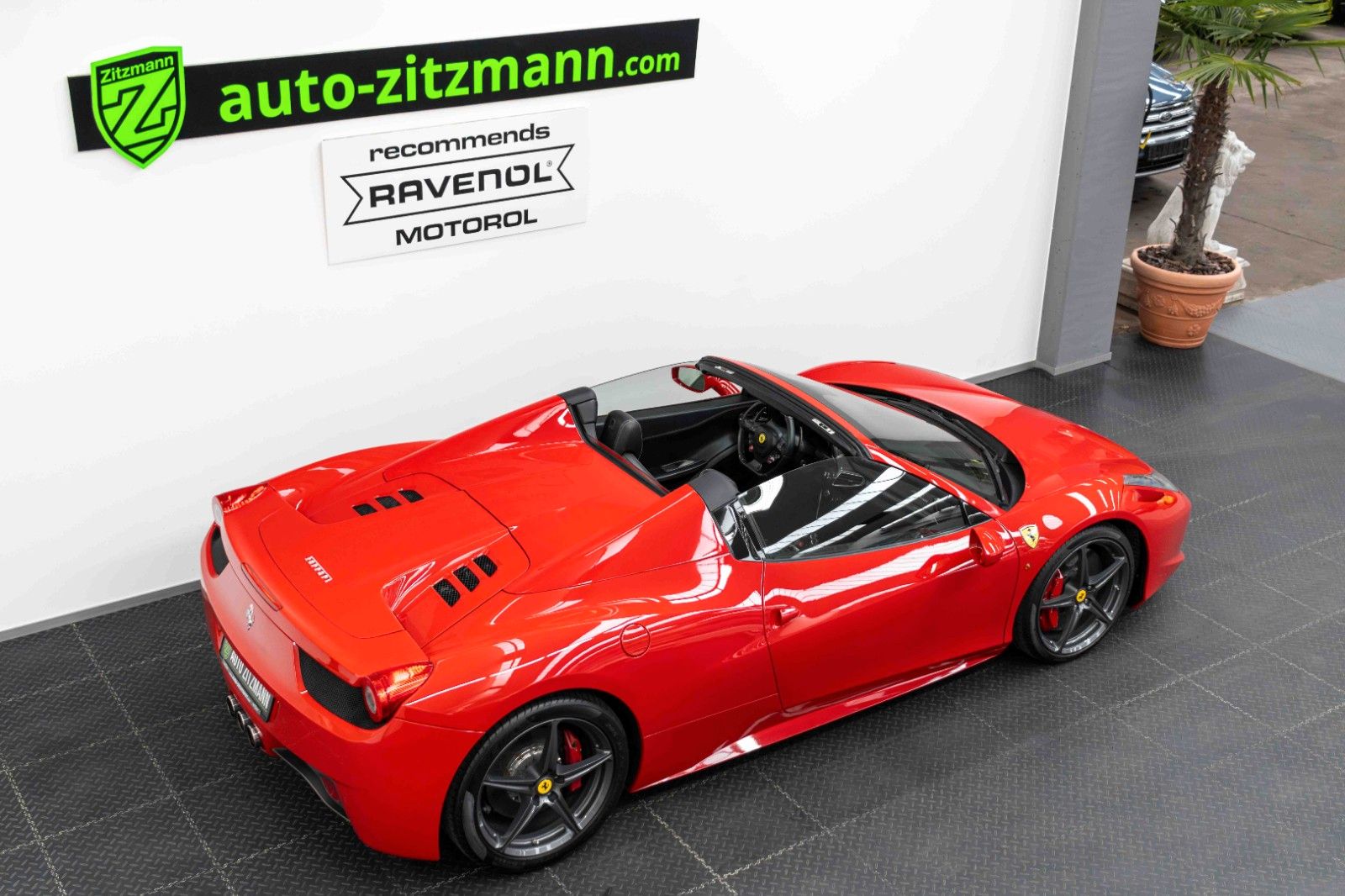 Fahrzeugabbildung Ferrari 458 Spider/LIFT/CARBON/2.HAND/DEUTSCH/