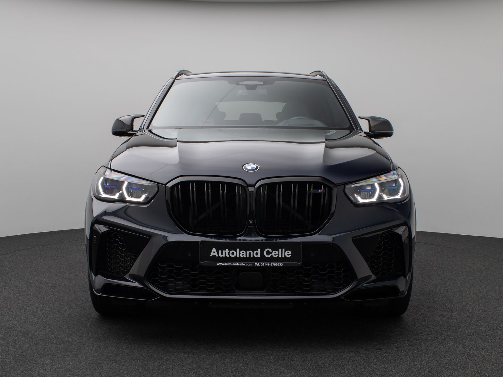 Fahrzeugabbildung BMW X5 M Competition Panoram 360°HUD B&W SoftCl VOLL