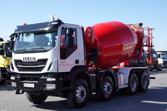 Iveco TRAKKER 410 / 8X4 / BETONOMIESZARKA 9 M3 / PUTZM