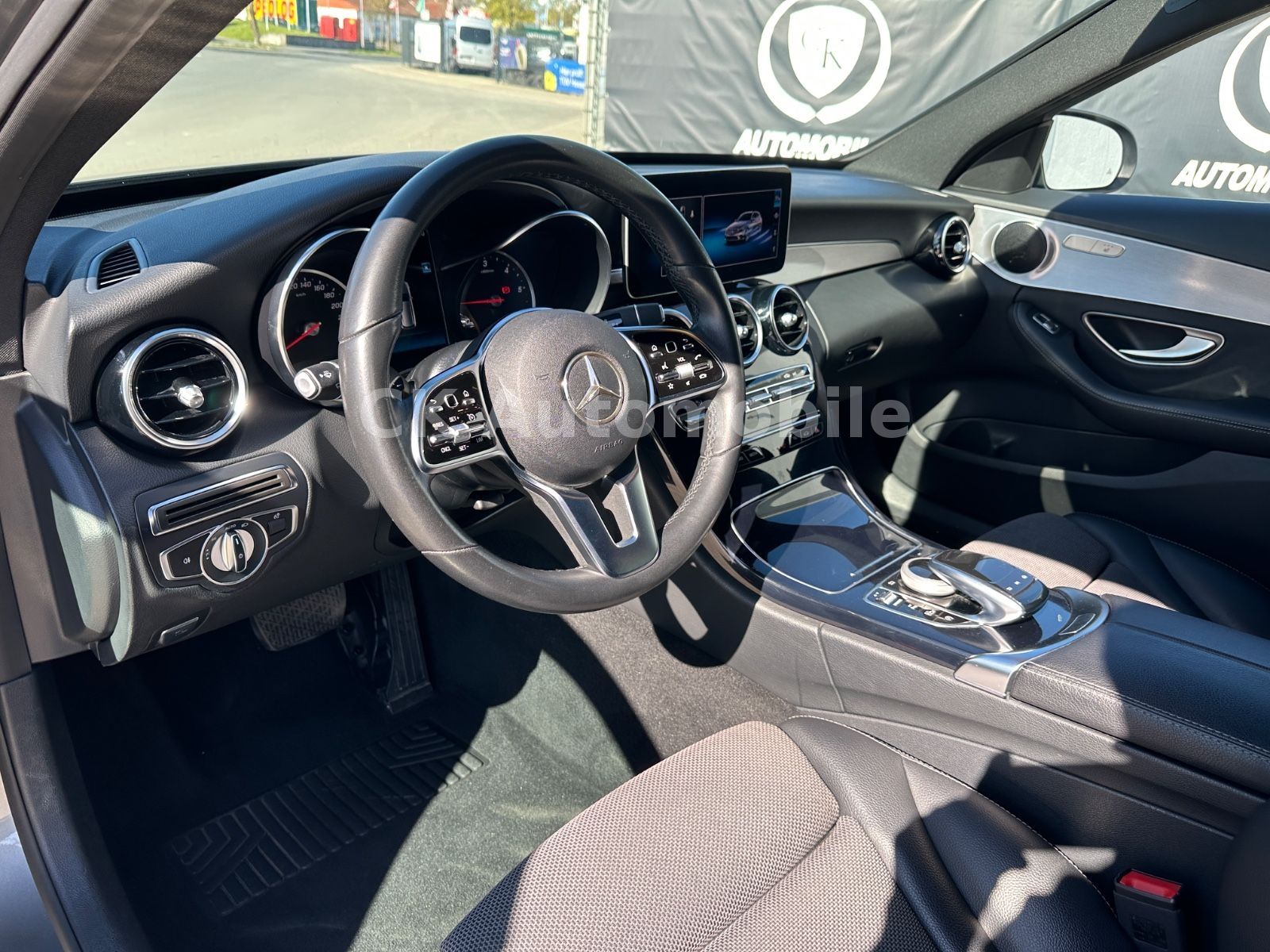 Fahrzeugabbildung Mercedes-Benz C200d T Avantgarde/Navi/LED/Kamera/AHK