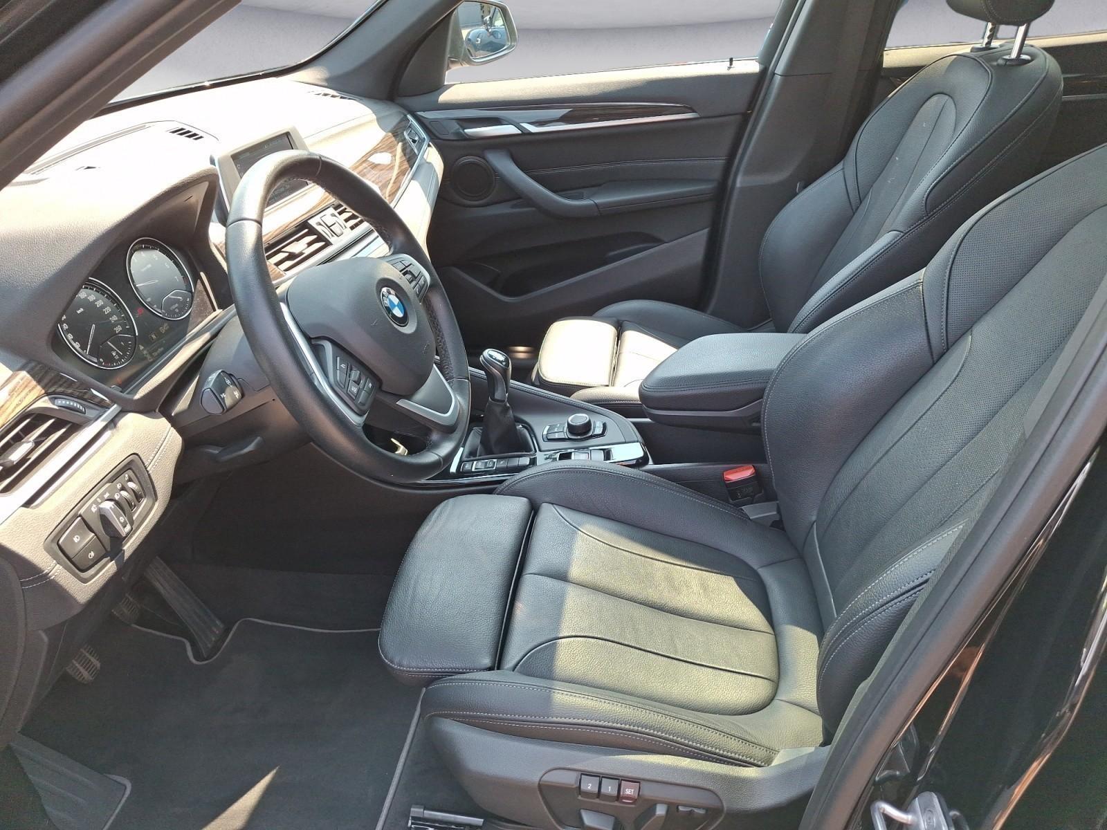BMW X1 sDrive18i Sport Line Panorama Klimaaut. PDC e, миниатюра 8