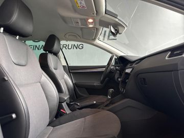 Skoda Octavia - 8