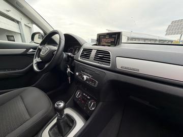 2012 AUDI Q3 — миниатюра 28