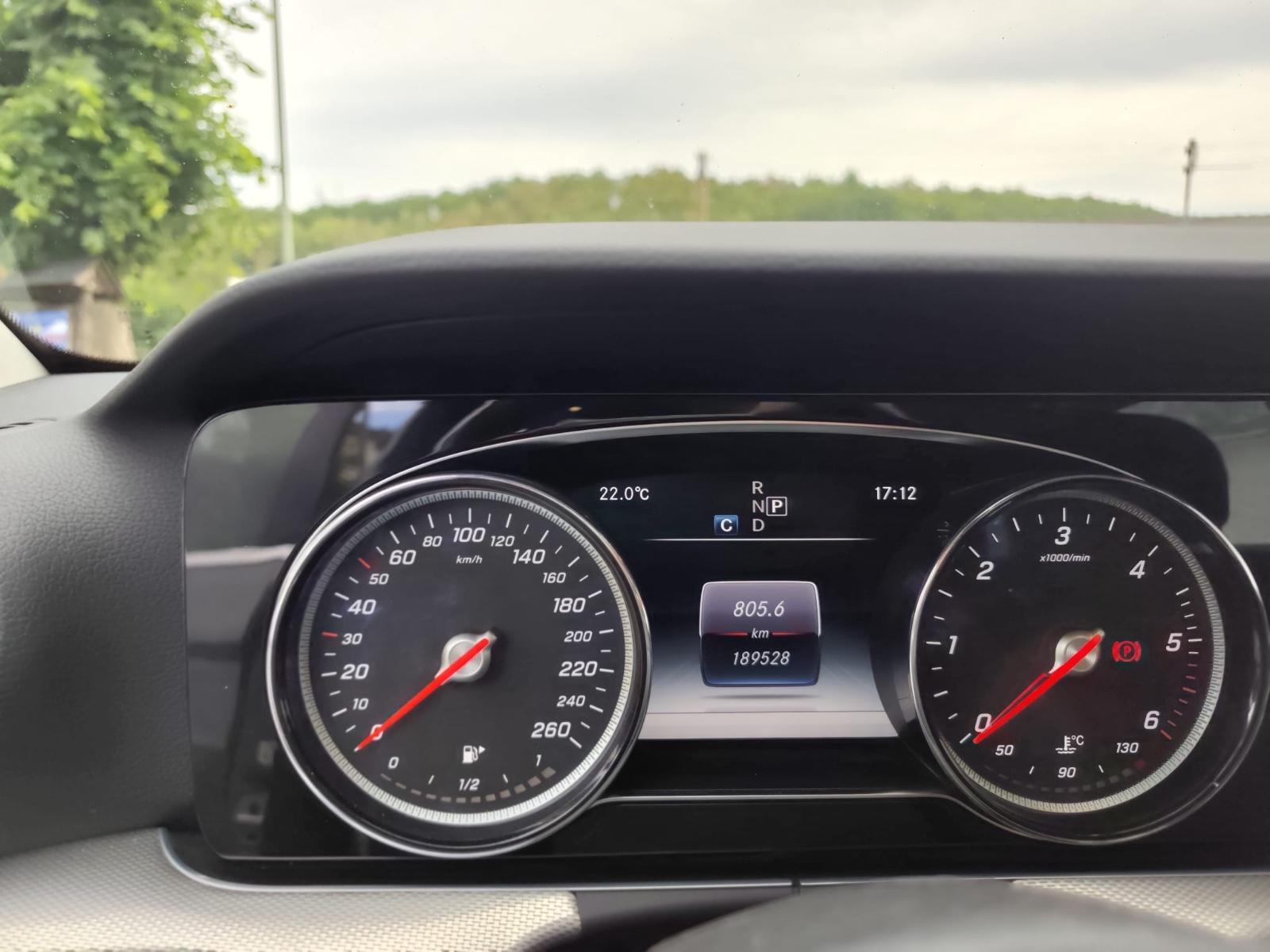Mercedes-Benz E 220 d 4MATIC Allrad