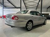 Jaguar X-Type 3.0 V6 Executive *AWD,Leder,1.Hand,PDC* - Jaguar X-Type: Allradantrieb