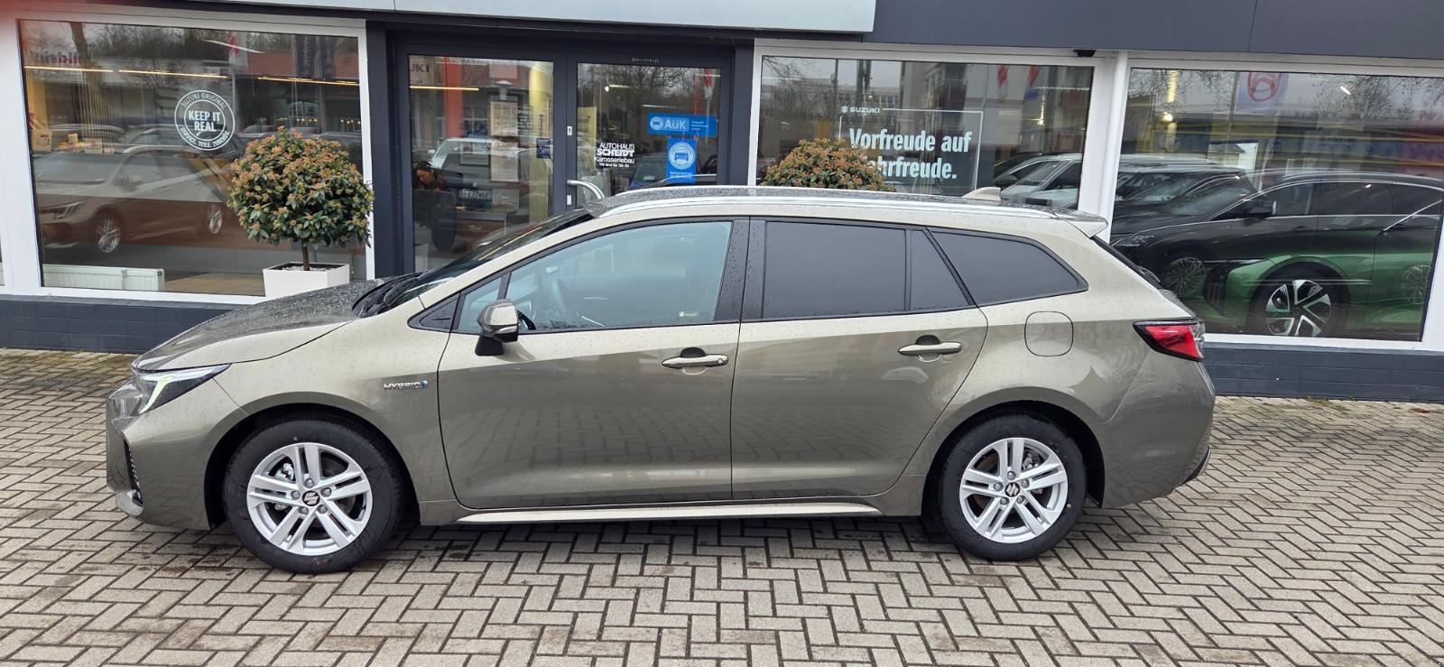 Suzuki Swace Comfort + CVT