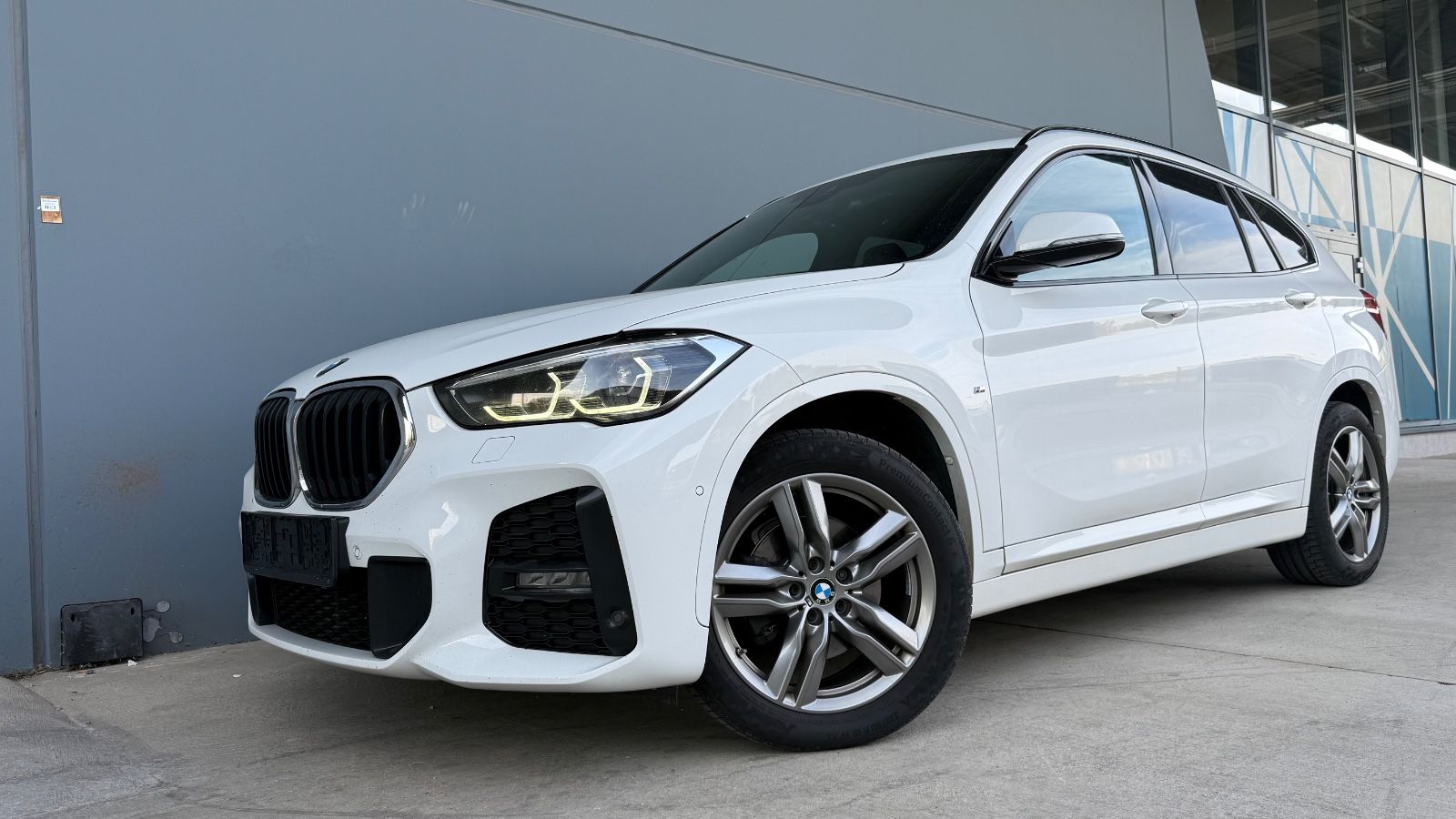 BMW X1 sDrive 18 d M Sport Leder HUD Kamera