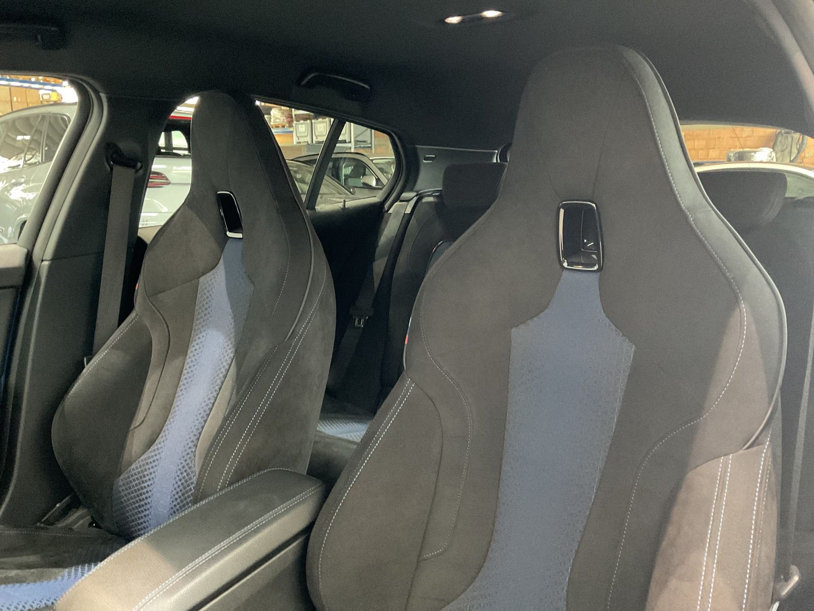 Fahrzeugabbildung BMW M135i xDrive DAB, Sitzheizung, Adaptiver LED-Sch