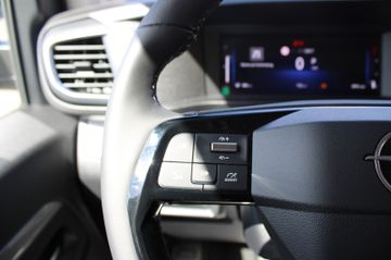 Opel Zafira Life - 12