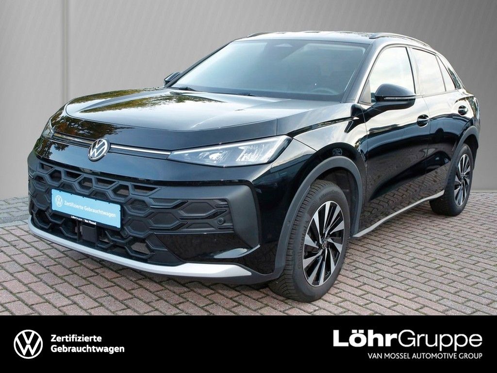 Volkswagen T-Roc 1.5 eTSI DSG Life 17" ACC Navi SHZ EPH AHK