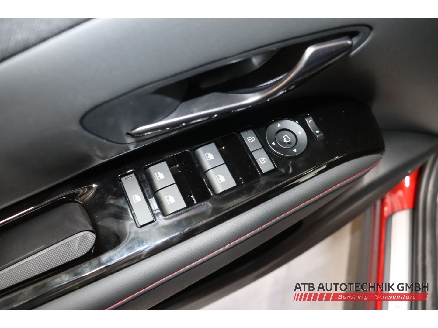 Fahrzeugabbildung Hyundai Tucson MY27 N-Line X 1.6 T-GDI 150 PS 7-DCT 2WD