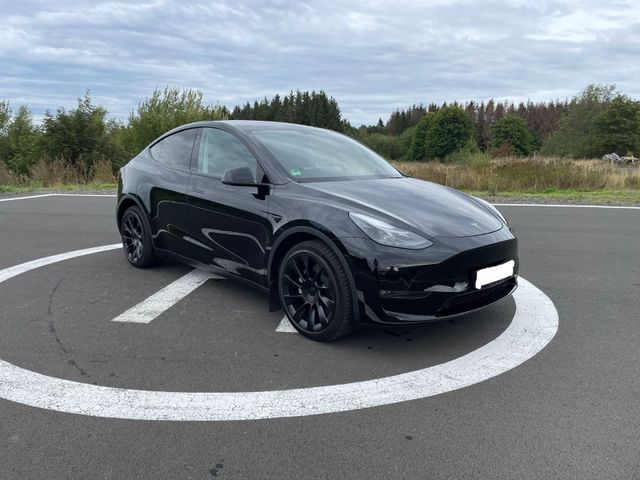 Tesla Model Y Long Range Dual AWD*EAP 20Zoll