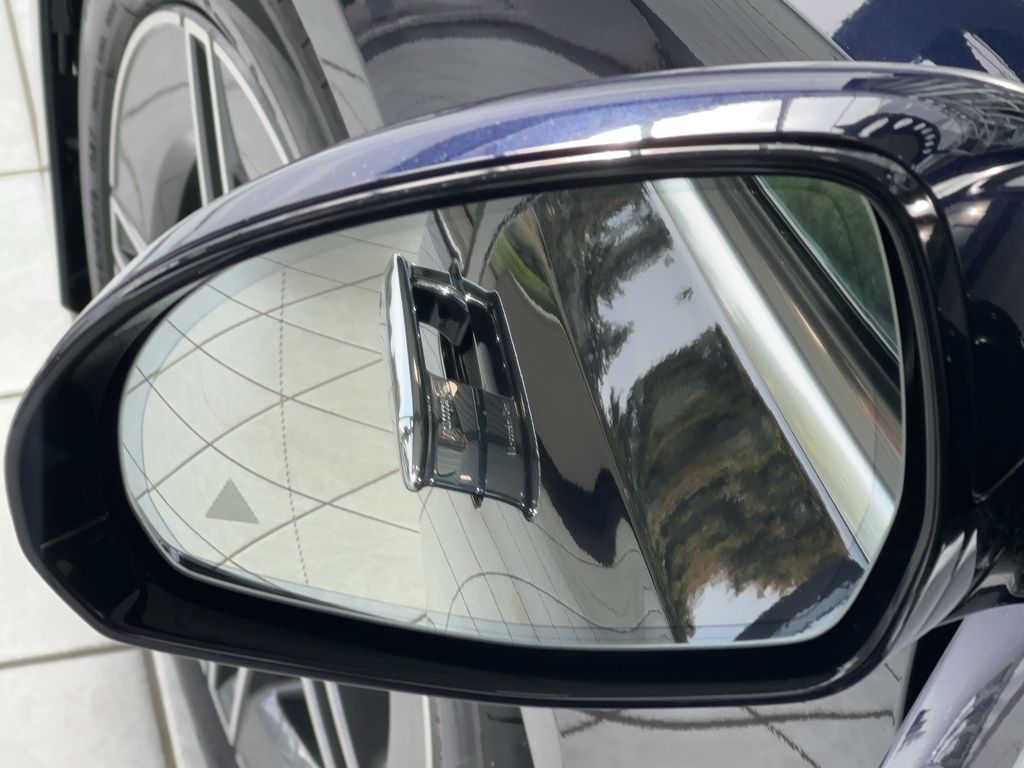 Fahrzeugabbildung Mercedes-Benz E 300 de T-Modell mit EQ Hybrid Technologie AHK
