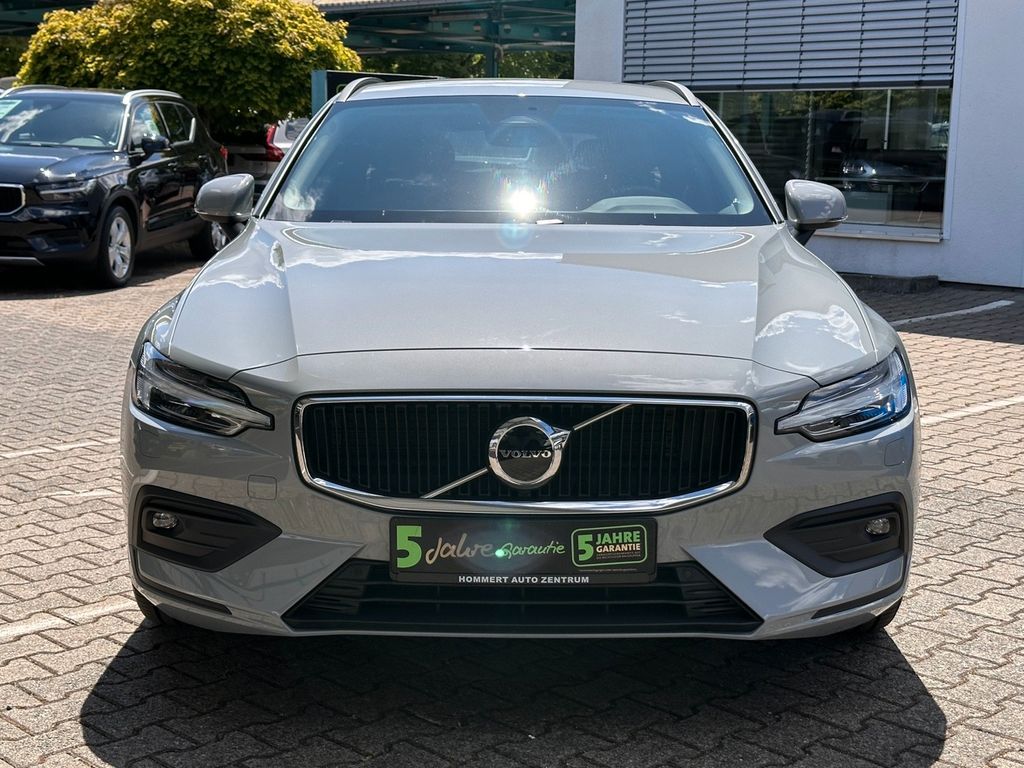 Volvo V60 Kombi B3 Core *ACC*beh.Lenk*Sitzh.v/h*