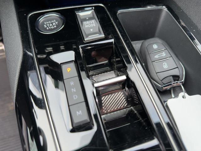 Foto Nummer 19: PEUGEOT 3008