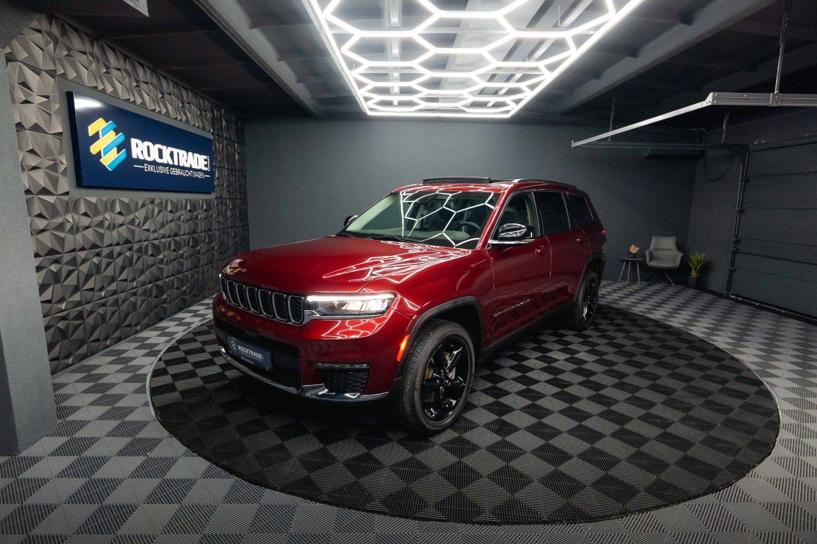 Fahrzeugabbildung Jeep Grand Cherokee 3.6 4x4 LIMITED L Modell 2022 19%