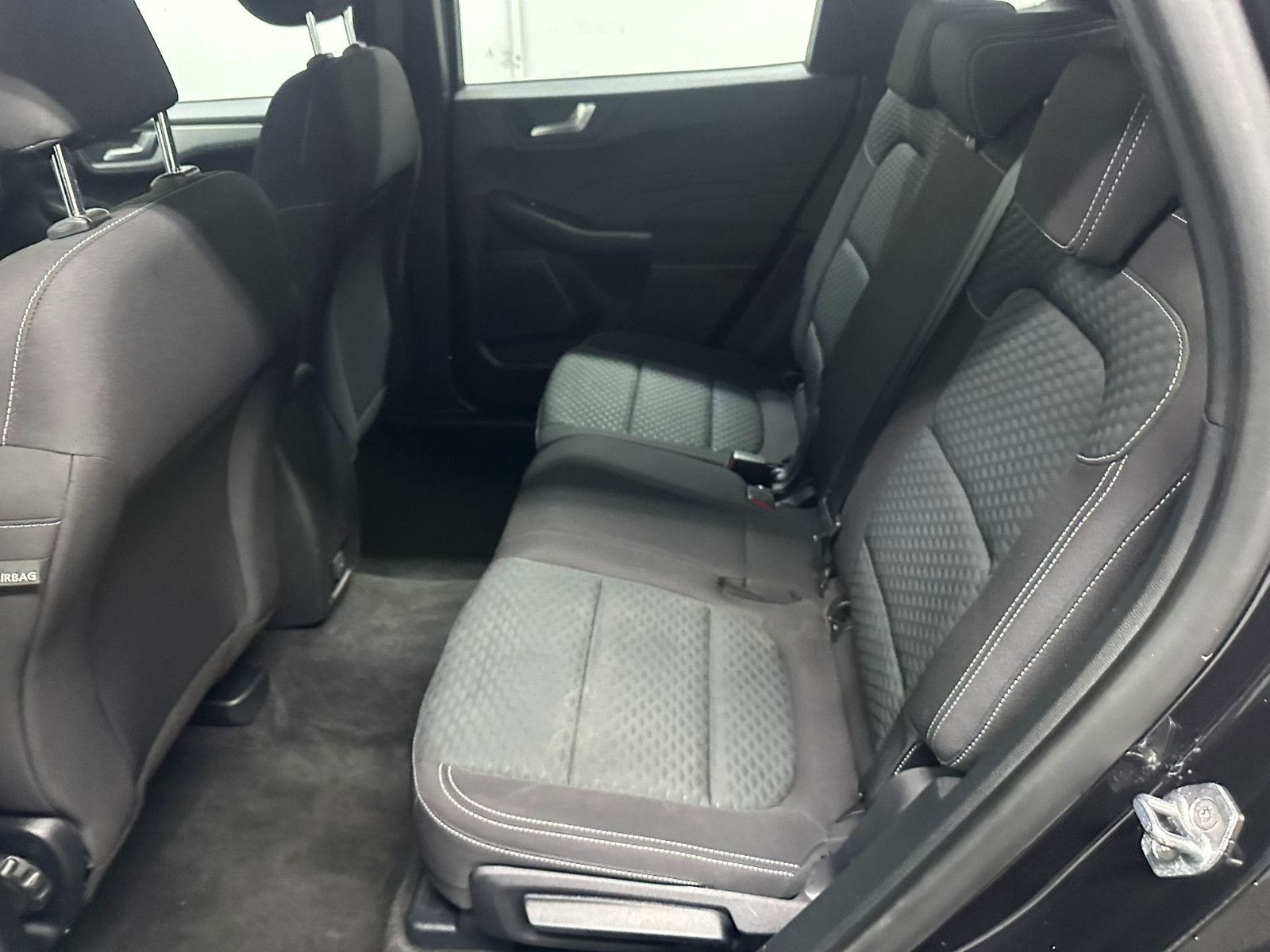 Fahrzeugabbildung Ford Kuga 1.5 EcoBlue Cool & Connect *KLIMA*NAVI*SH*
