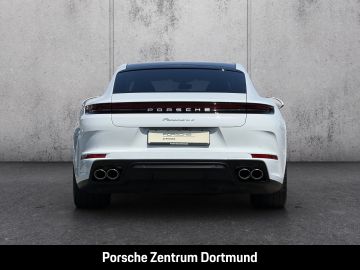 Porsche Panamera - 4