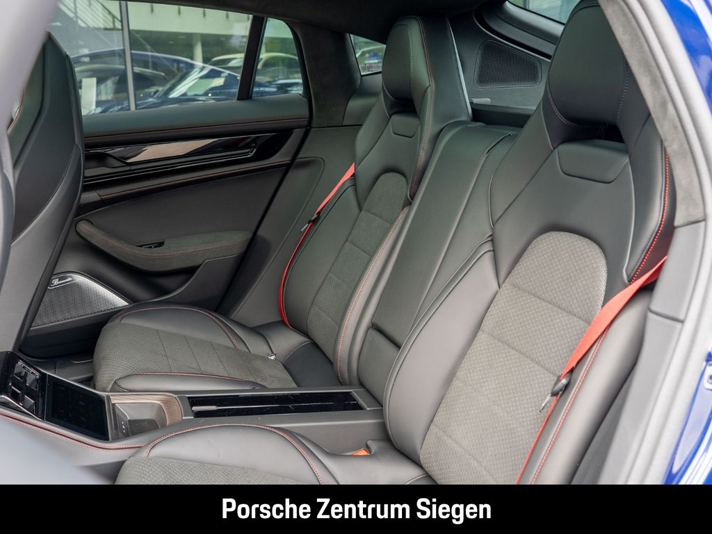 Porsche Panamera GTS