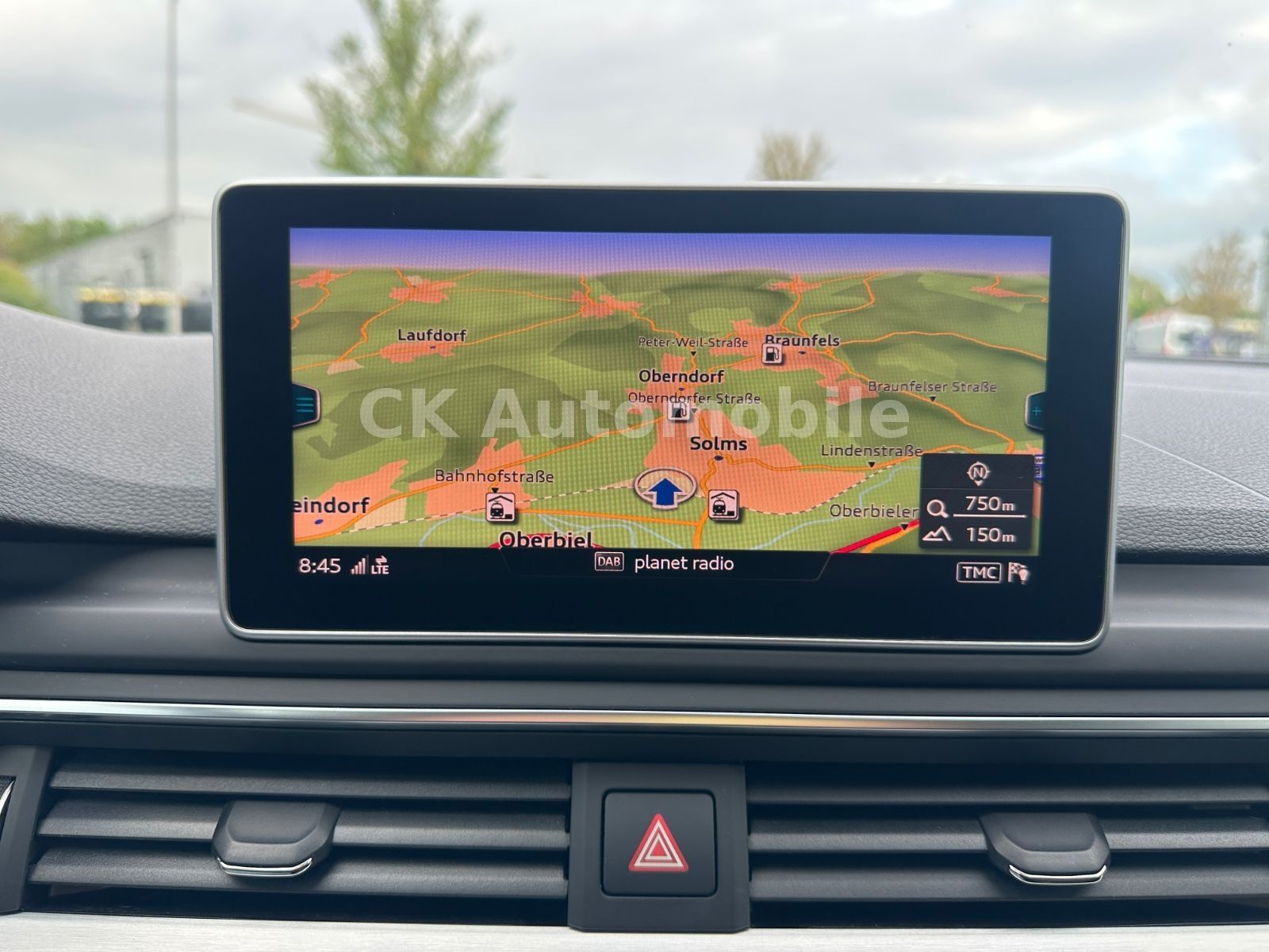 Fahrzeugabbildung Audi A4 Avant 40 TDI Quattro S-Line/Navi/LED/ACC