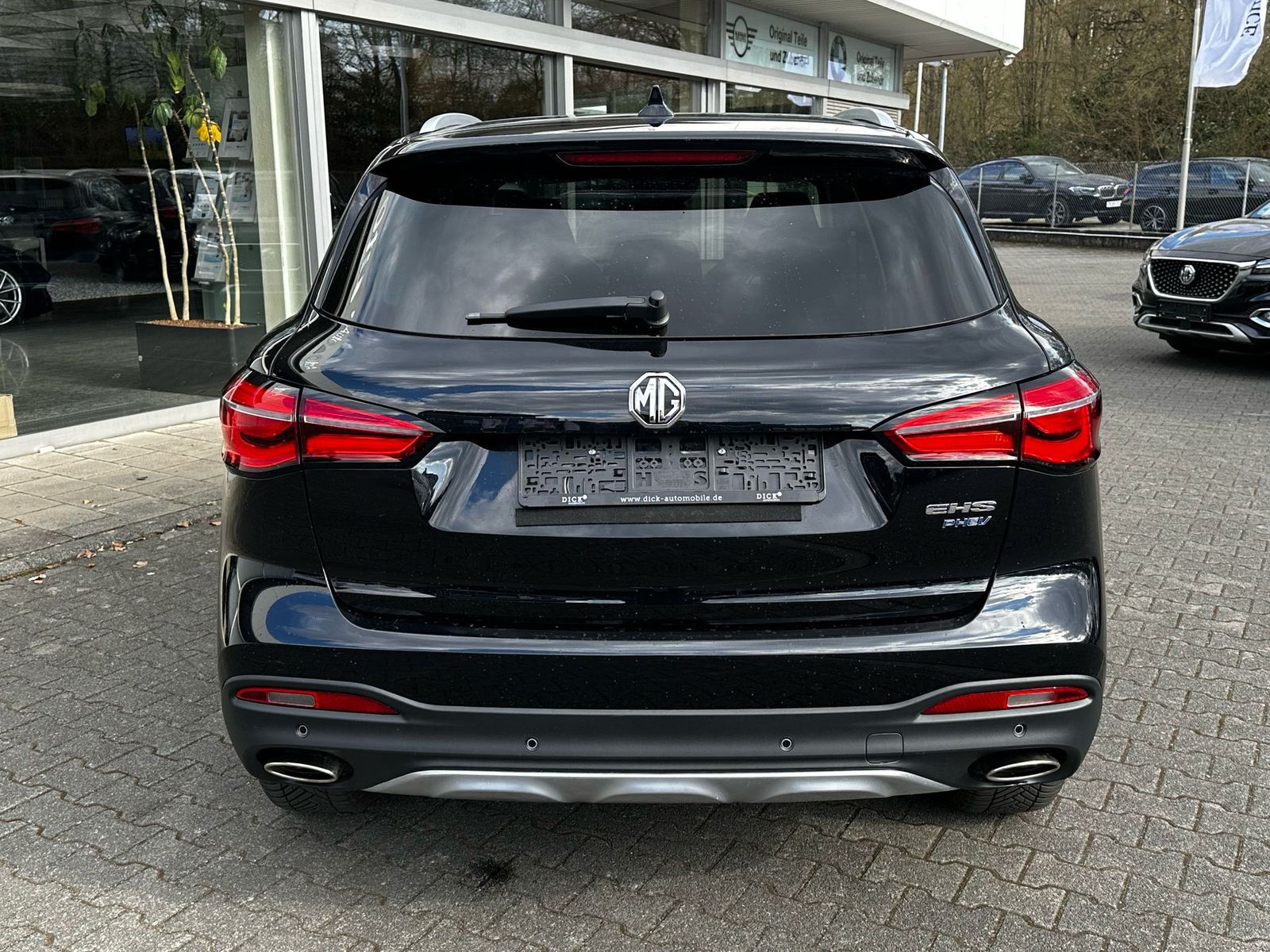 Fahrzeugabbildung MG EHS Luxury PANO+LEDER+NAVI+SHZ+KAMERA+ACC+360°+