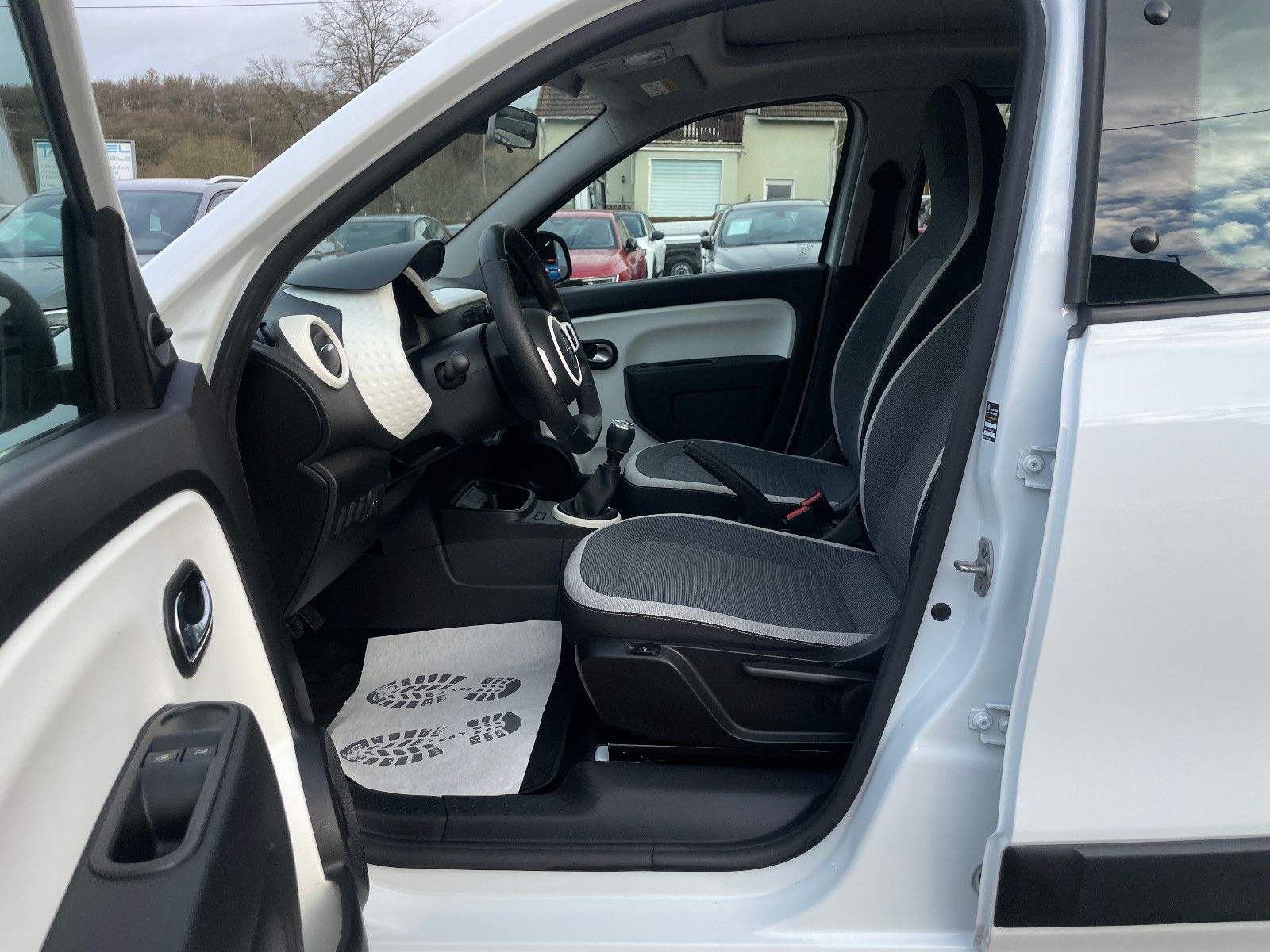 RENAULT Twingo, 2020, Benzin, 73 PS