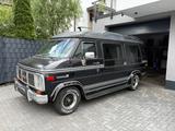 GMC Vandura - GMC Vandura mit Benzin-Antrieb