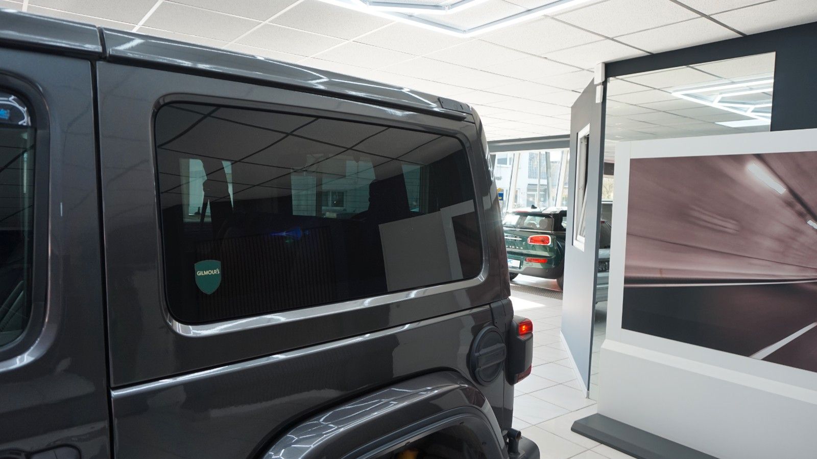 Fahrzeugabbildung Jeep Wrangler Unlimited Sahara TÜV neu Cabrio